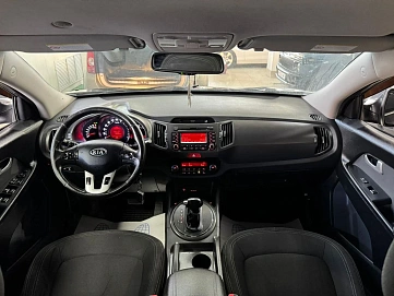 Kia Sportage, 2010г, передний привод, автомат