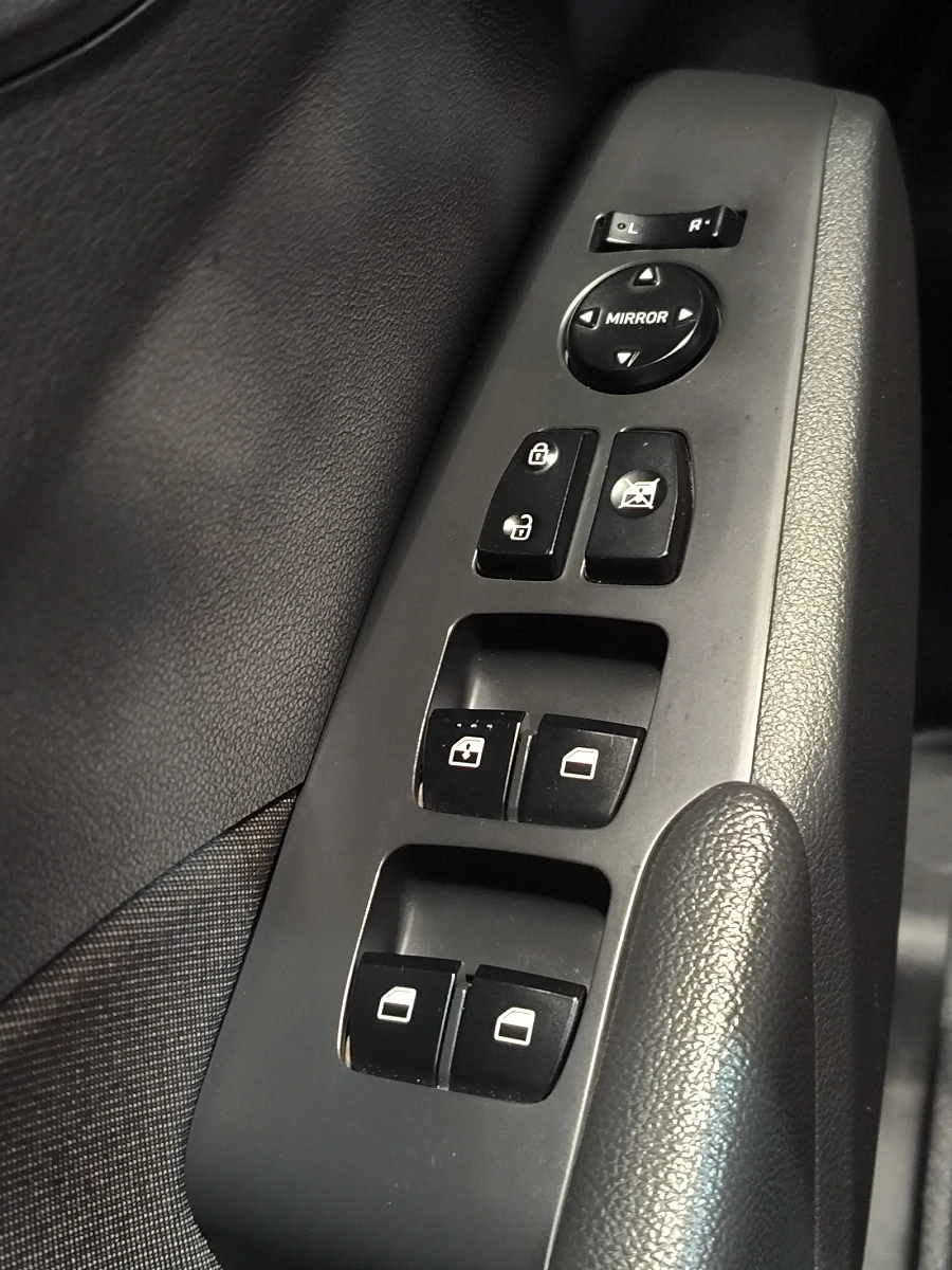 Hyundai Solaris, 2019г., передний привод, автомат