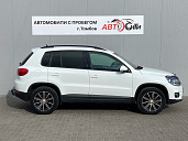 Volkswagen Tiguan, 2014г., передний привод, робот