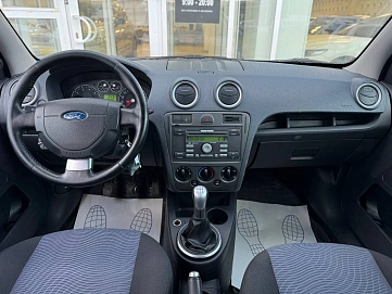 Ford Fusion, 2008г, передний привод, механика