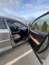 Lexus NX, 2016г, полный привод, вариатор