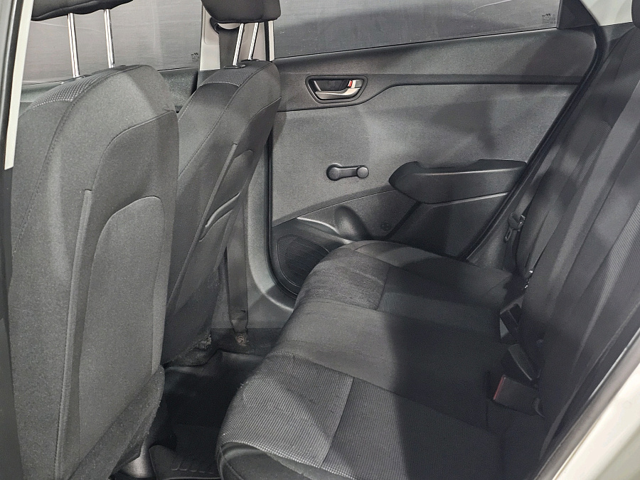 Hyundai Solaris, 2018г., передний привод, механика