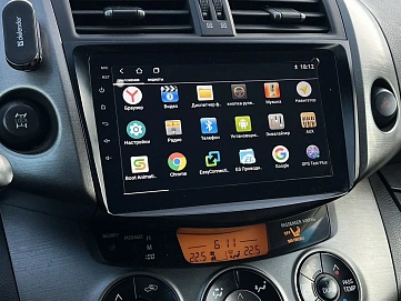 Toyota RAV4, 2011г, полный привод, автомат