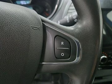 Renault Kaptur, 2018г, передний привод, вариатор