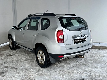 Renault Duster, 2012г, передний привод, механика