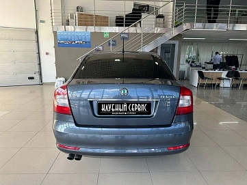 Skoda Octavia, 2011г, передний привод, робот