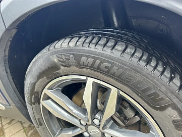 Geely Tugella, 2020г, передний привод, робот