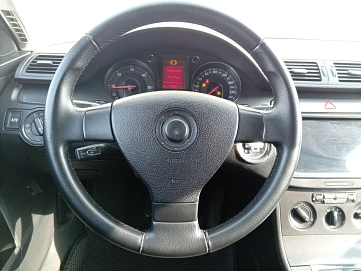 Volkswagen Passat, 2006г, передний привод, механика