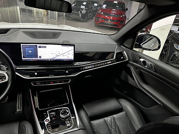 BMW X5, 2024г, полный привод, автомат