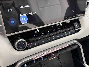 Toyota Tundra, 2024г., полный привод, автомат