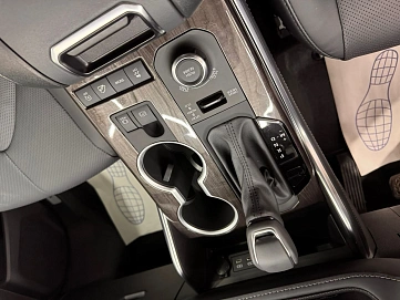 Toyota Highlander, 2025г, полный привод, автомат