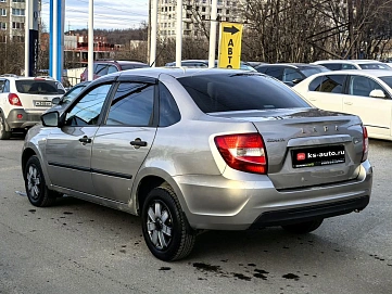 Lada (ВАЗ) Granta, 2019г, передний привод, механика