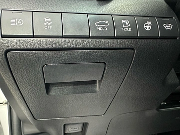 Toyota Camry, 2019г, передний привод, автомат