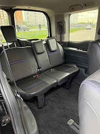 Honda Stepwgn, 2018г, передний привод, вариатор