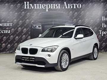 BMW X1, 2012г, задний привод, автомат