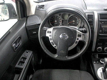 Nissan X-Trail, 2010г, полный привод, вариатор