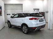Geely Atlas, 2021г., передний привод, автомат