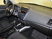 Mitsubishi , 2012г., передний привод, механика