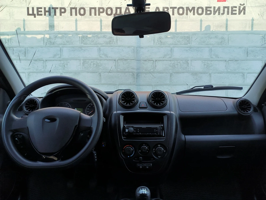 Lada (ВАЗ) Granta, 2015г., передний привод, механика