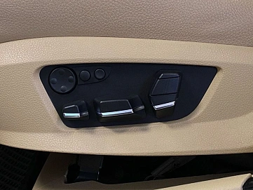 BMW , 2012г., передний привод, автомат