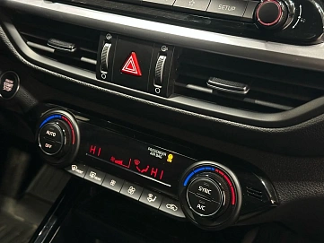 Kia Cerato, 2022г, передний привод, автомат