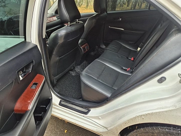 Toyota Camry, 2012г, передний привод, автомат