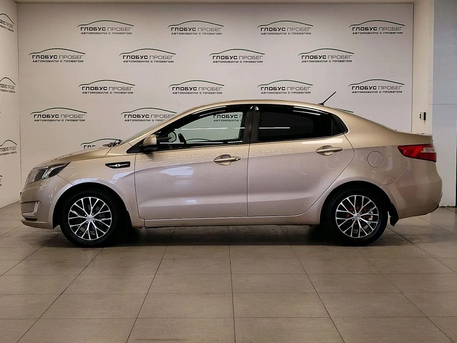 Kia Rio, 2013г., передний привод, механика