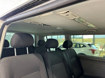 Volkswagen Caravelle, 2012г, передний привод, механика