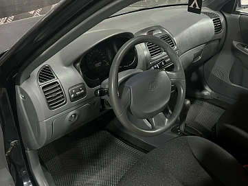 Hyundai Accent, 2008г, передний привод, автомат