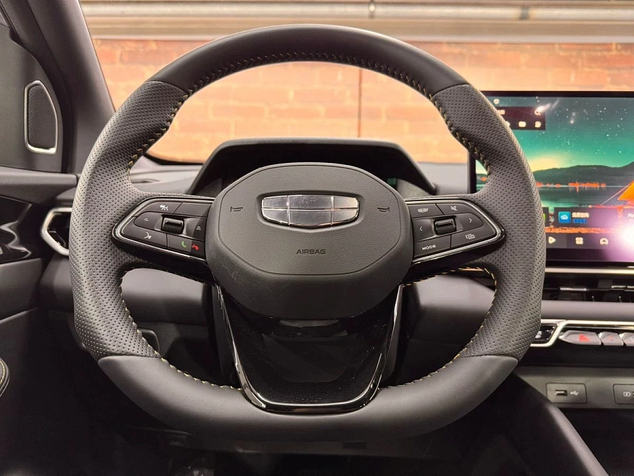 Geely Coolray, 2025г., передний привод, робот