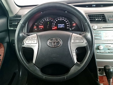 Toyota Camry, 2008г, передний привод, автомат