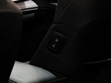 Toyota Camry, 2024г, передний привод, вариатор