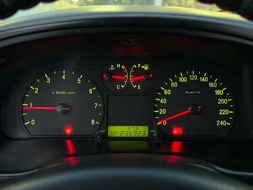 Hyundai Sonata, 2006г, передний привод, механика