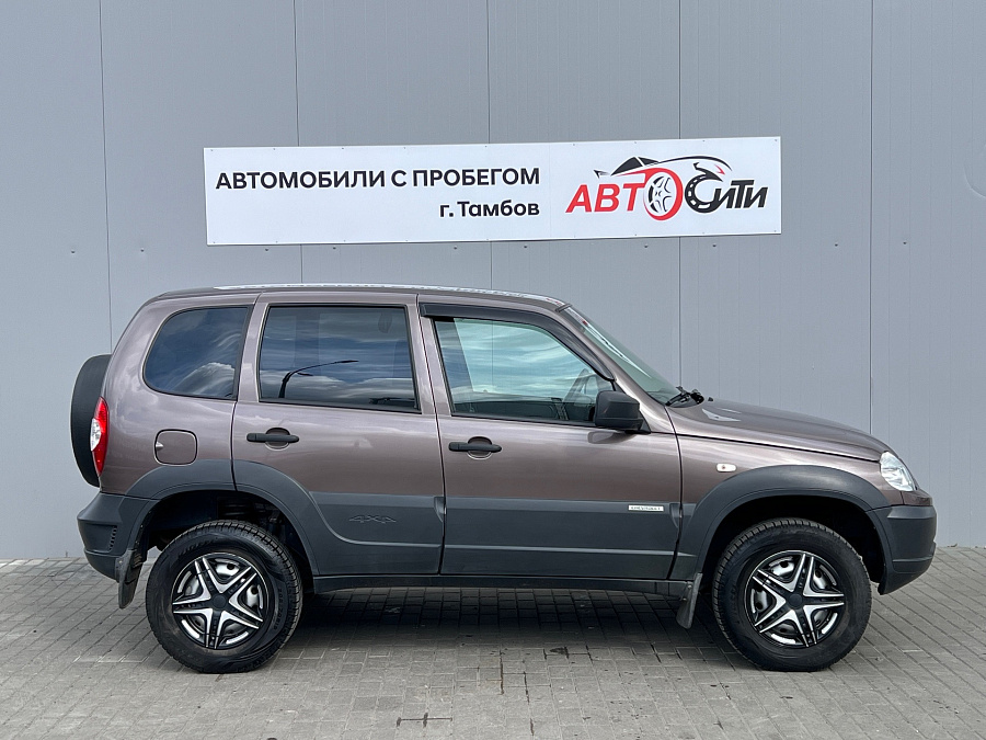 Chevrolet Niva, 2017г., полный привод, механика
