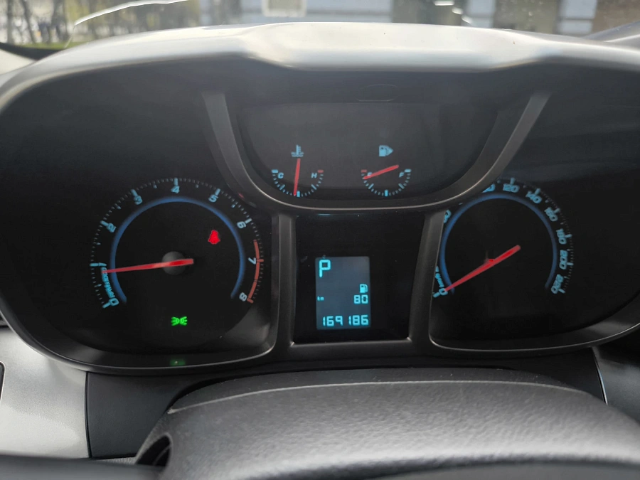 Chevrolet Orlando, 2011г., передний привод, автомат