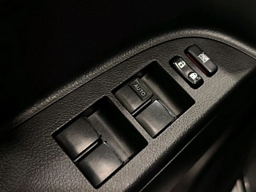 Toyota Highlander, 2013г, полный привод, автомат