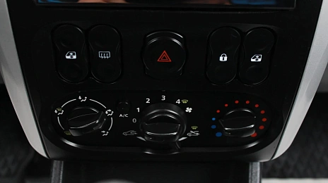 Nissan Almera, 2016г., передний привод, механика