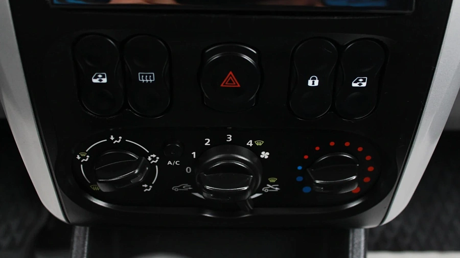 Nissan Almera, 2016г., передний привод, механика