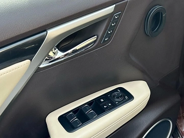 Lexus RX, 2017г, полный привод, автомат
