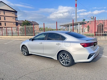 Kia Cerato, 2021г, передний привод, автомат