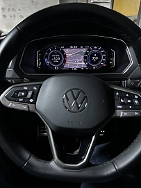 Volkswagen Tiguan, 2021г, полный привод, робот