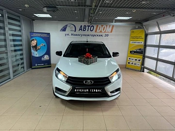 Lada (ВАЗ) Vesta, 2017г, передний привод, механика