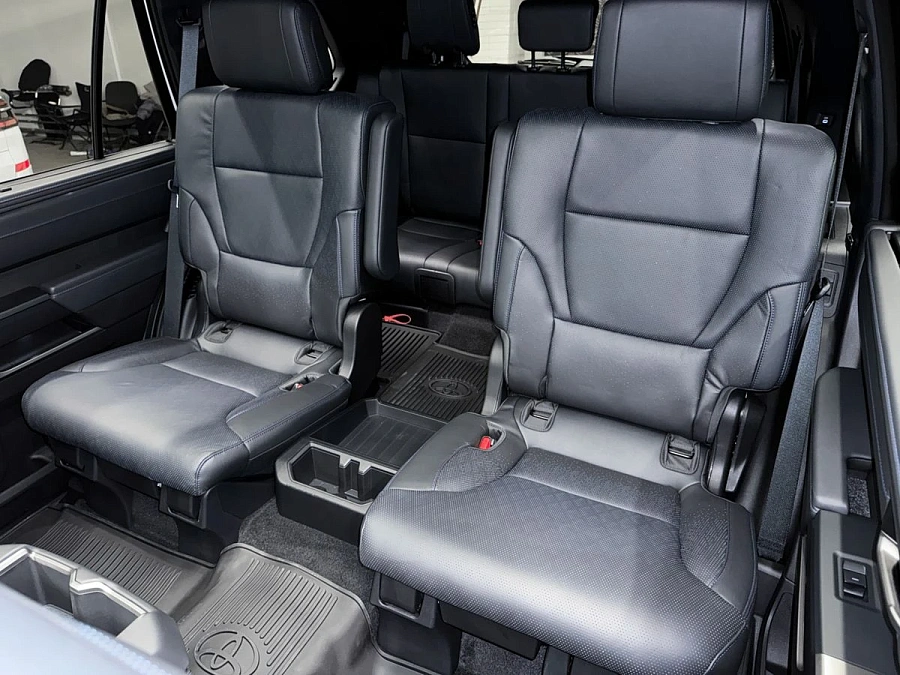 Toyota Sequoia, 2025г., полный привод, автомат