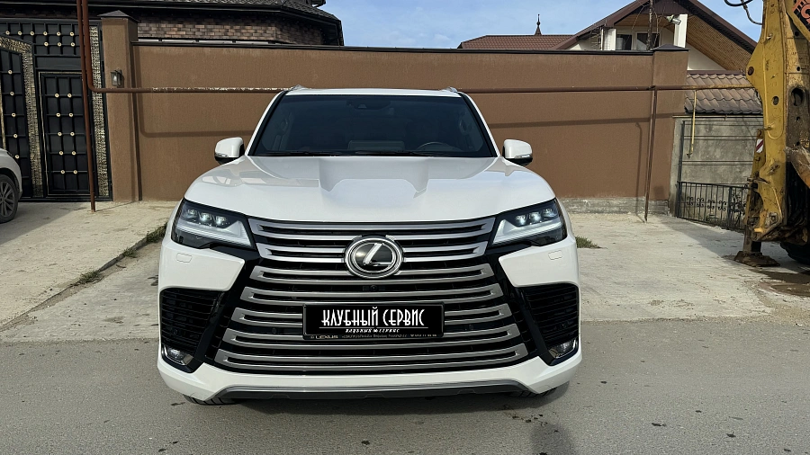 Lexus LX, 2022г., полный привод, автомат