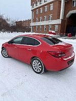 Opel Astra, 2013г, передний привод, механика