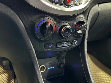 Hyundai Solaris, 2014г, передний привод, механика