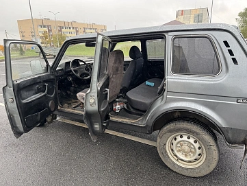 Lada (ВАЗ) 2131 (4x4), 2010г, полный привод, механика