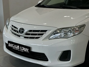 Toyota Corolla, 2013г, передний привод, автомат