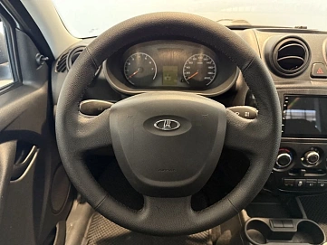 Lada (ВАЗ) Granta, 2015г, передний привод, механика