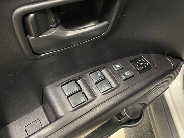 Mitsubishi Outlander, 2010г, передний привод, вариатор